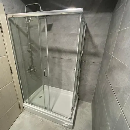 Kibris Lemos Min3 Night Girne
