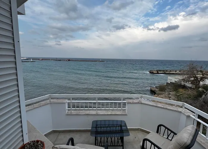 Appartamento Kibris, De Denize Sifir *